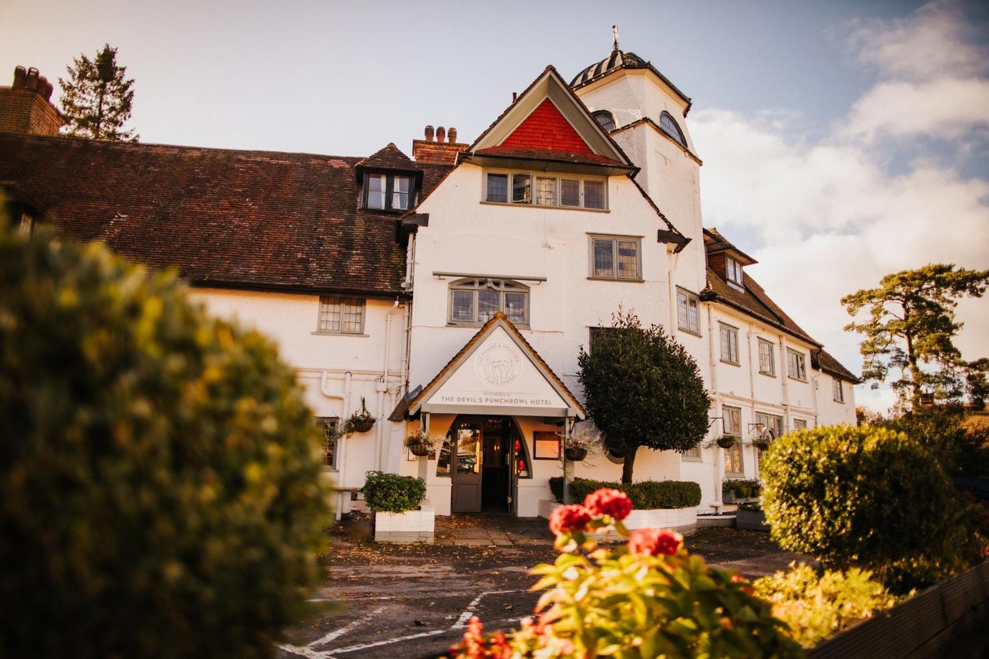 The Devil'S Punchbowl Hotel Hindhead Kültér fotó