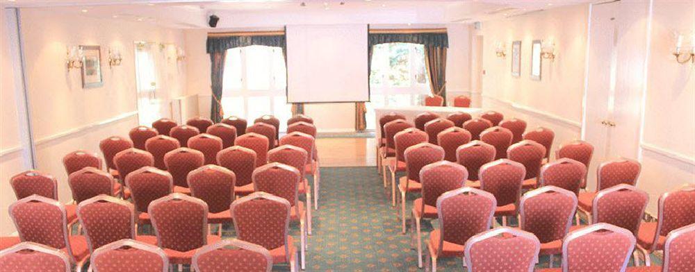 The Devil'S Punchbowl Hotel Hindhead Kültér fotó